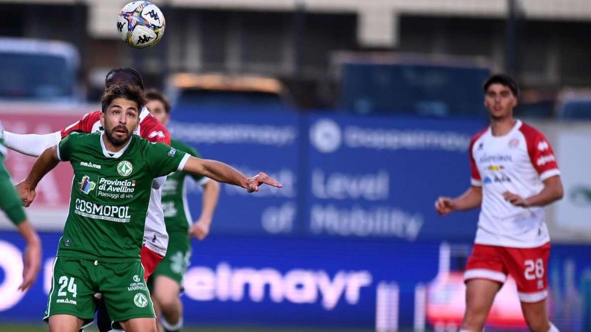 Avellino-Sudtirol, la sfida in numeri: altoatesini in rallentamento, irpini in ripresa