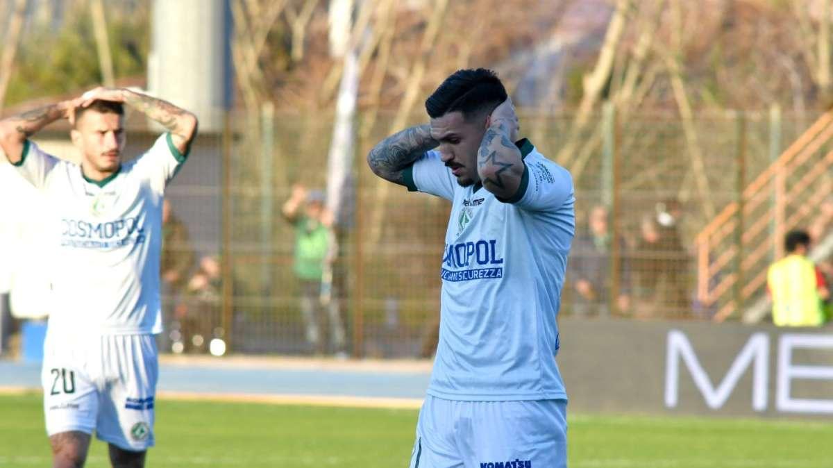 Avellino, i numeri di un disastro: mai vittorioso da situazioni di svantaggio e crollo nella ripresa