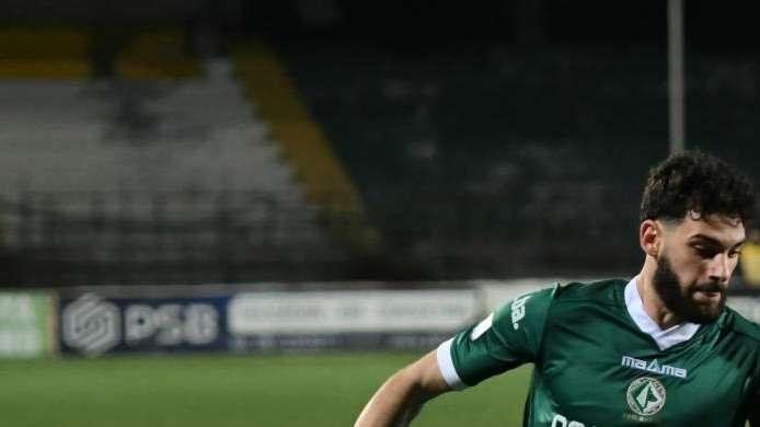 Ricciardi: "A Taranto una bastonata che deve servirci, col Crotone carichi per il secondo posto"