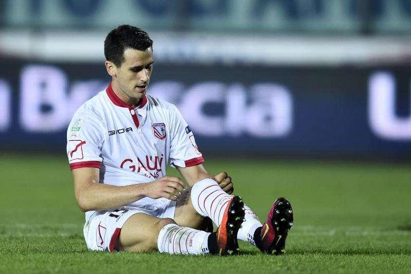 Lasagna: "Siamo amareggiati. Arbitro discutibile" 
