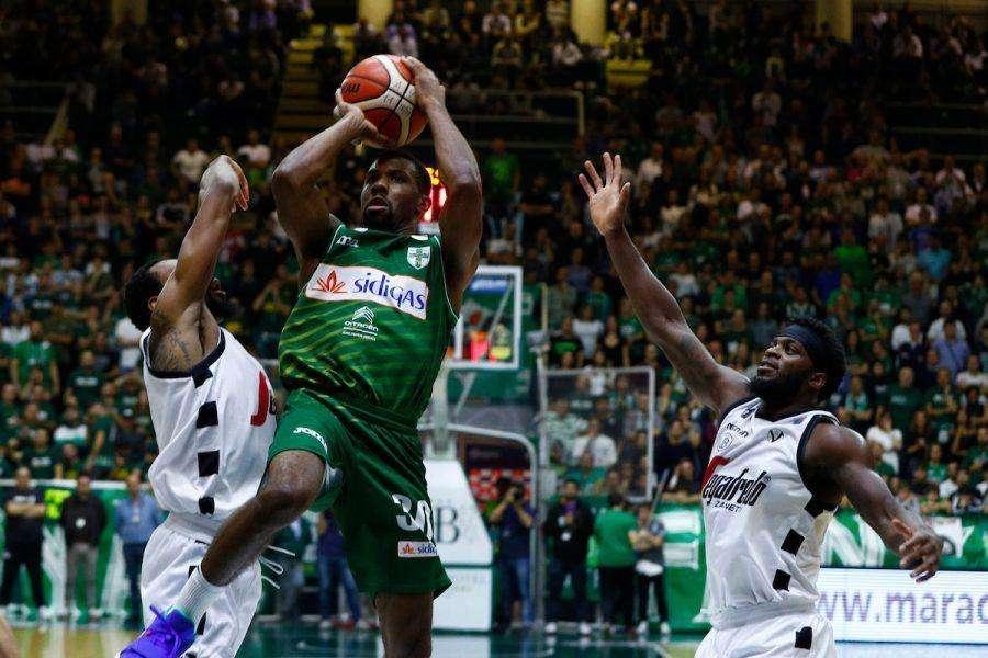 Basket - Champions: è Euro Sidigas, i lupi espugnano Le Mans 74-77 e raggiungono la vetta