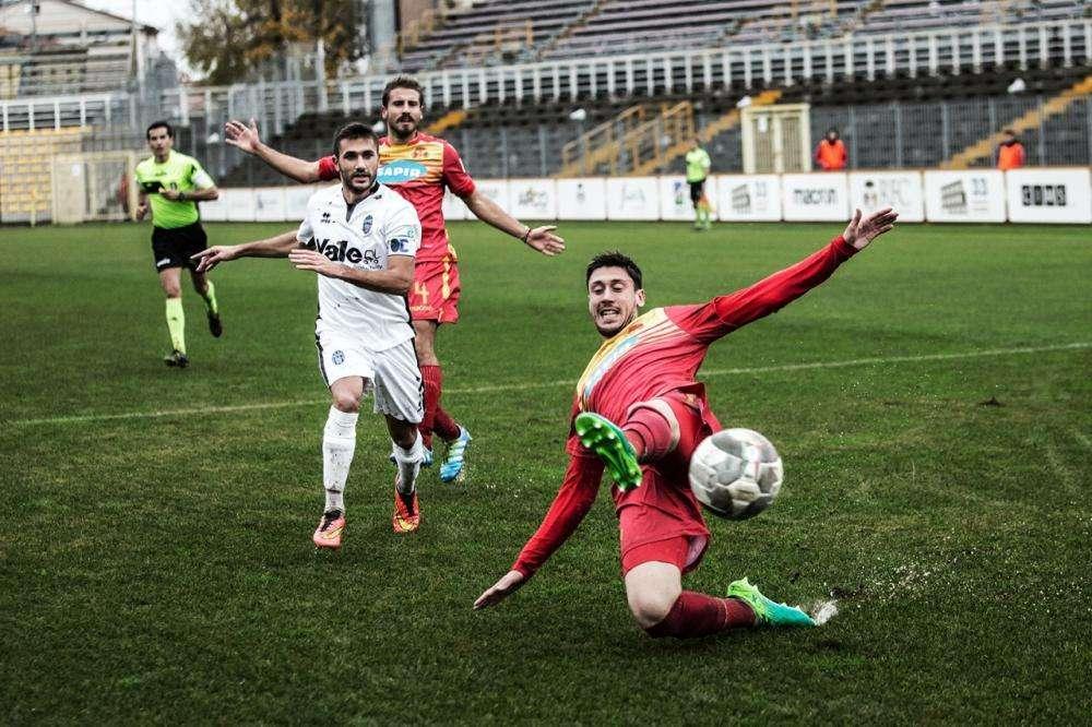 Avellino, preso Di Paolantonio si attende l'arrivo di Capitanio. Potrebbe servire anche un attaccante...
