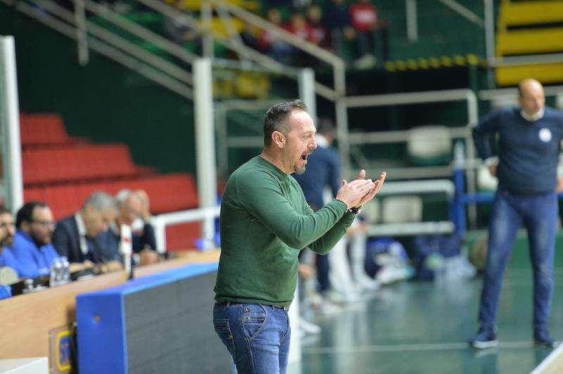 De Gennaro lancia la sfida a Rieti: "Pronti per affrontare la big del campionato"