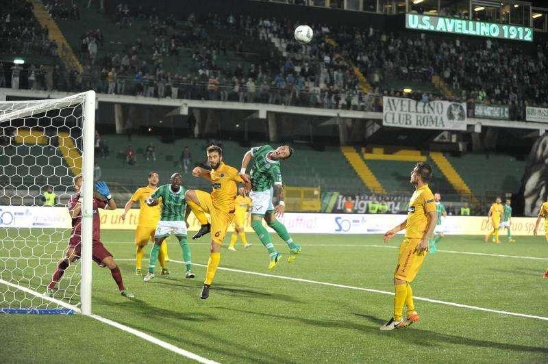 Avellino, ultimo allenamento prima della rifinitura: fuori in quattro