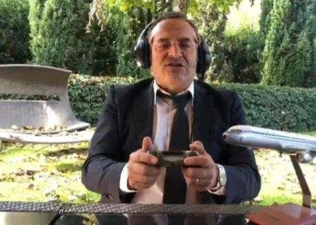 "Andiamo ad Avellino a fare tamponi a caso": l'imitazione di Lotito fa infuriare i tifosi della Lazio