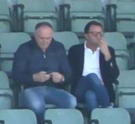 De Sarlo e Di Gennaro della AP Green ieri in tribuna Montevergine