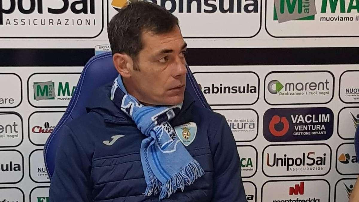 Udassi (All. Sassari Latte Dolce): "La mia squadra ha retto bene all'Avellino. Abbiamo abbandonato il fioretto per imbracciare la sciabola"