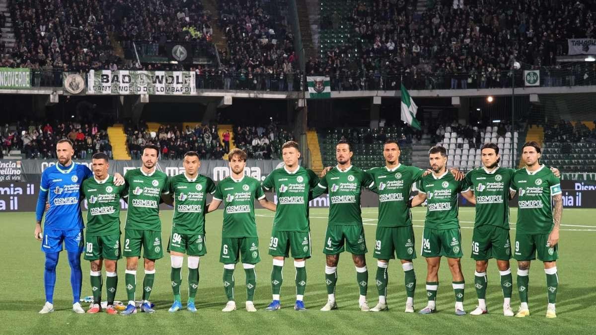 Come riparte l'Avellino nel prossimo campionato: la rosa base su cui lavorare