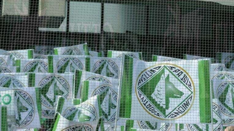 Tafferugli nel settore ospiti dell'Arechi: rischio chiusura per la Curva Sud