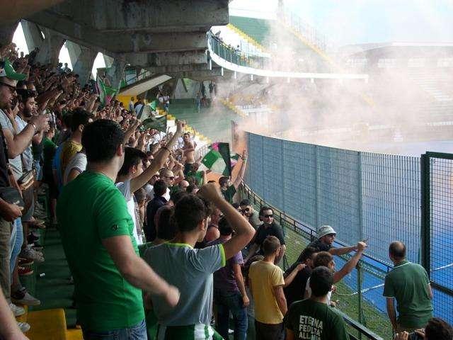 Primo allenamento dei lupi, tanto entusiasmo in Curva Sud
