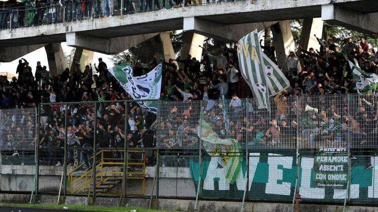 Bari-Avellino, la carica dei mille: la svolta passa dal San Nicola. Presentazione gara e probabili formazioni