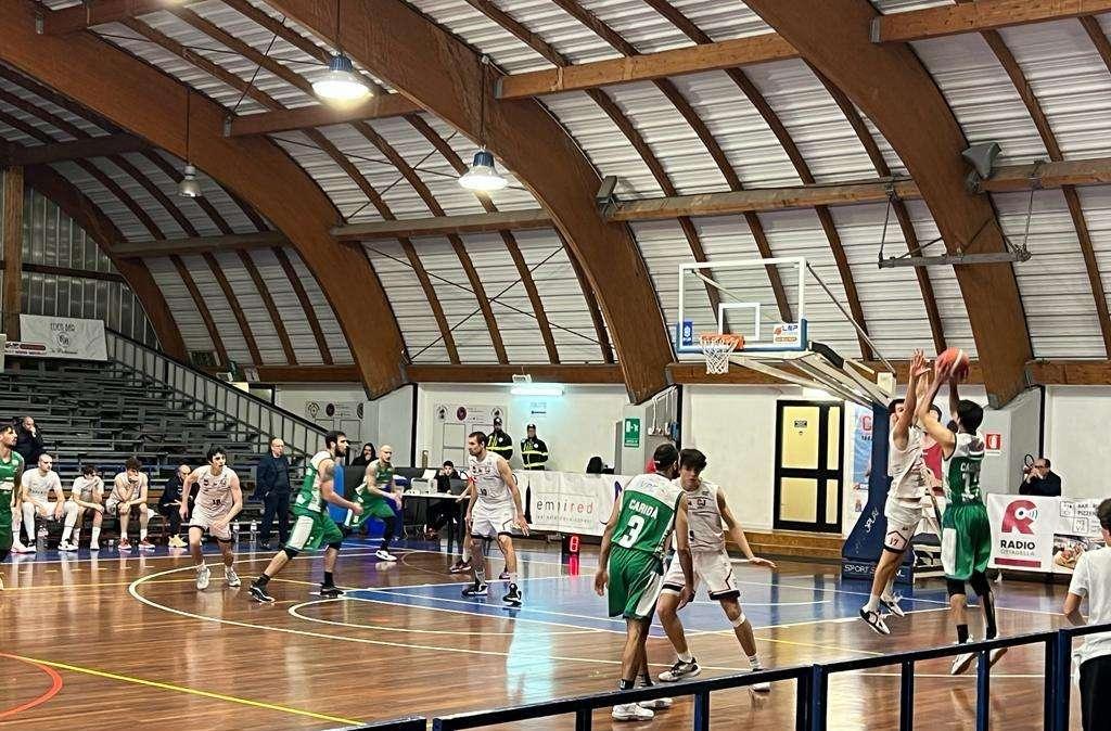 La Delfes vince a Taranto 62 a 68 e vola in classifica 