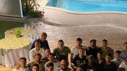 Cena di gruppo a casa D'Agostino, oggi riposo e sesto ciclo di tamponi