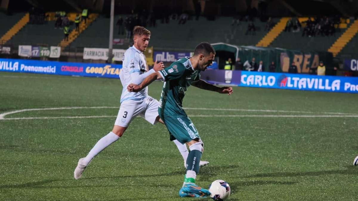 L'Avellino si lecca le ferite dopo Giugliano. Per Sgarbi compleanno amaro. Oltre lui e Rocca, diverse le possibili assenze con il Picerno