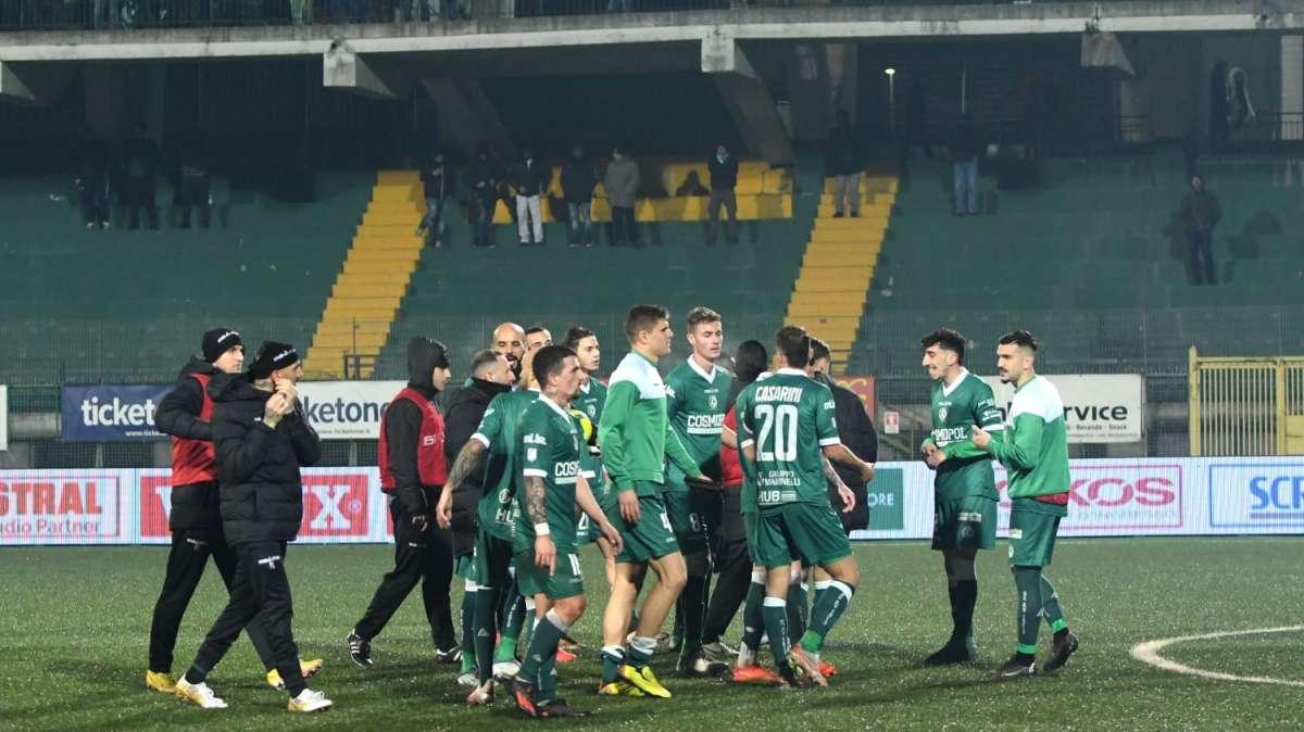 Avellino-Foggia 3-2, fine partita: il cuore oltre l'ostacolo