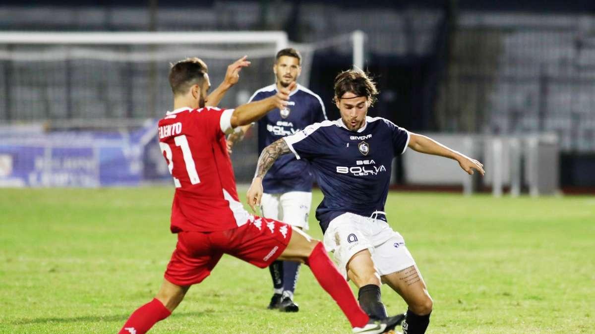 Lega Pro, il Giugliano completa il mercato con uno scambio di attaccanti