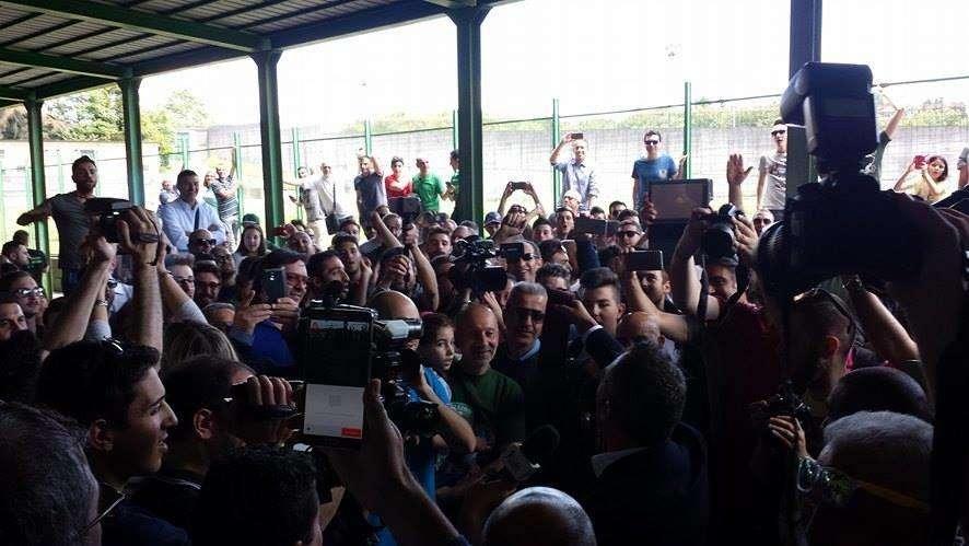 Avellino ha voglia di calcio, partita l'era Toscano. Sarà un lupo con lo spirito guerriero