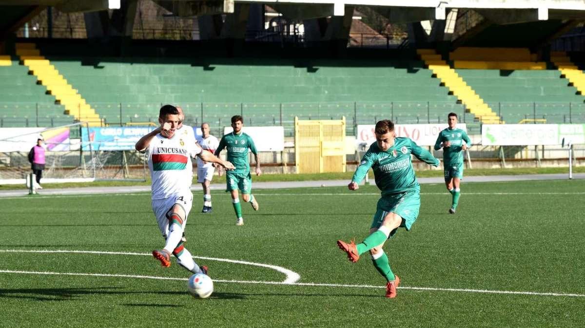 Mercato: un'ora al gong. Si attende la fumata bianca per Errico e Fella, due campane su Micovschi