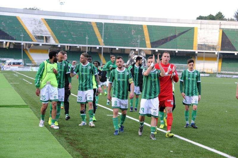 Avellino, ora stai attento perchè si il gioco si fa ancora più duro. Qualcosa si è inceppato, Novellino deve capire cosa 