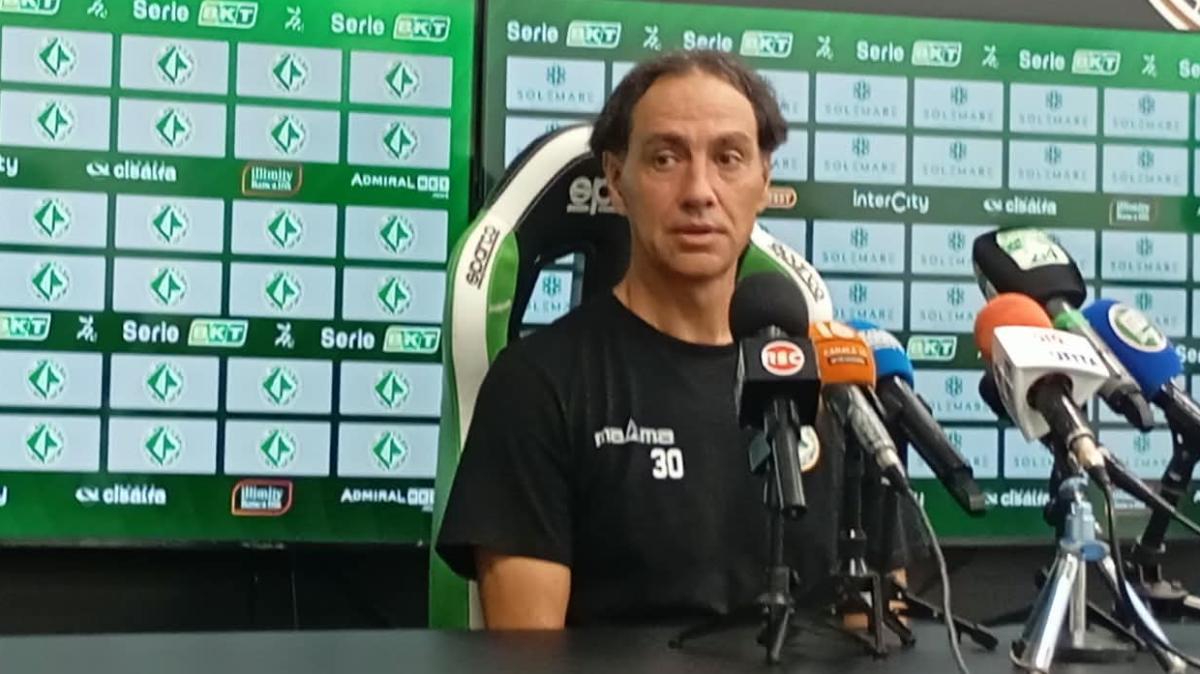 Nesta: "Non vedo tutto così nero, rispetto a Monza ci sono cose positive. Non boccio giocatori dopo mezza partita. Mercato? Non cambia nulla"