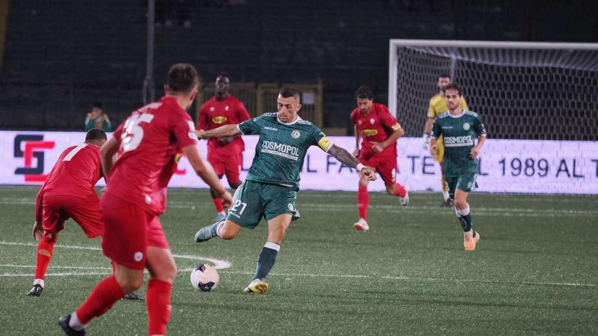 GdS - "L’Avellino domina sulla Turris". Male solo D'Ausilio, bene Armellino 