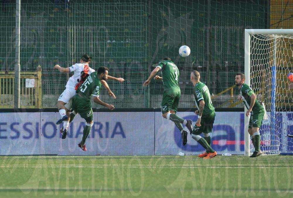 Gds - Foggia un urlo nel deserto. L'Avellino si illude poi cade