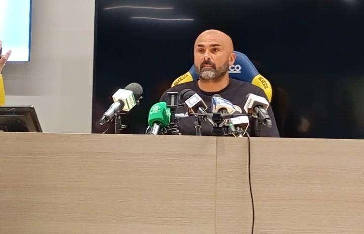 Biancolino in conferenza: “Approccio sbagliato, serve maggiore cattiveria. Mercato? La società sa, da allenatore dico che metterei qualcos’altro dentro”. Su Enrici e Palumbo…