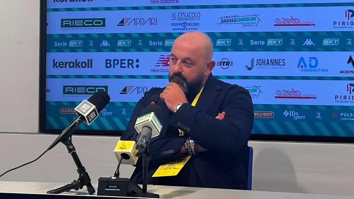 Aiello in conferenza: "Ad oggi la nostra lista è piena, il mercato sarà recuperare gli acciaccati"