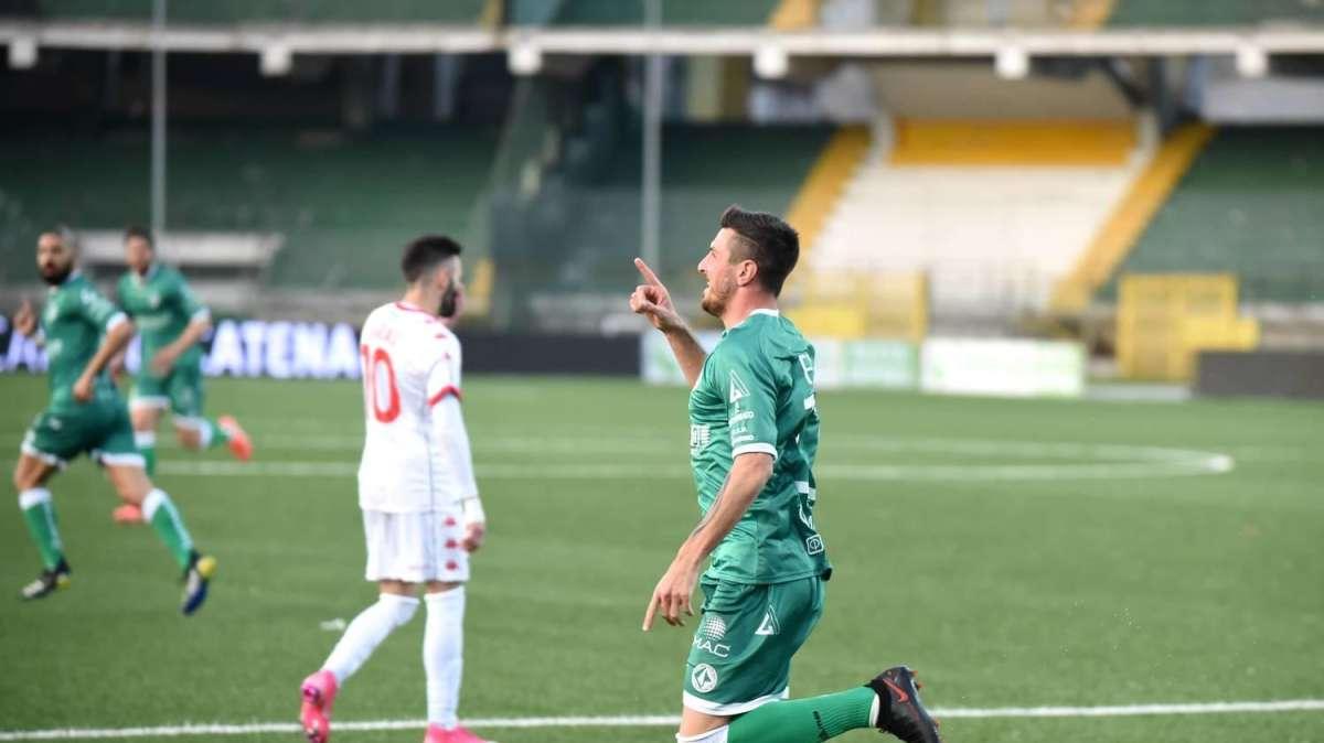 TS: "Avellino se la gode a volo... D'Angelo": tre 7 e un solo rimandato