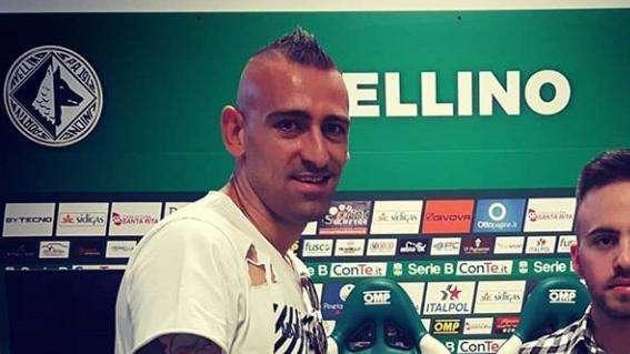 Castaldo riceve il TuttoAvellino Award 2018: "Ringrazio tutti i tifosi per avermi permesso di vincere questo premio"