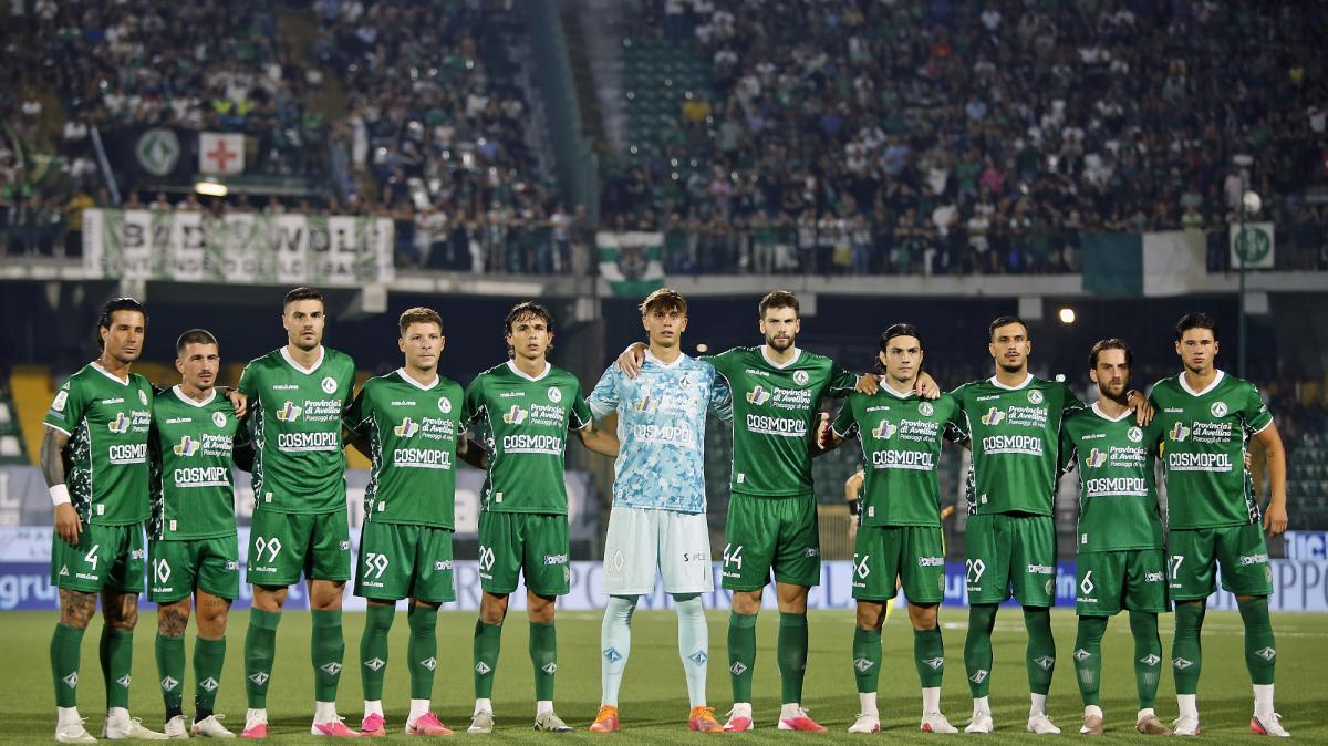 Avellino verso la conferma del 3-5-2 a Modena, ma è una squadra ibrida e camaleontica