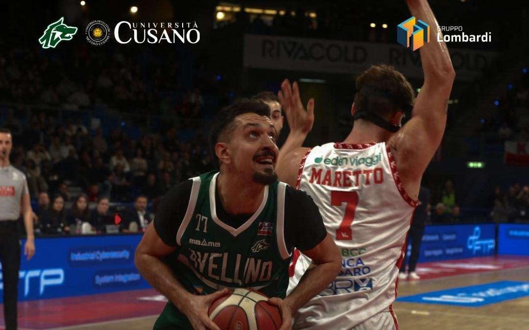 Niente da fare per l'Unicusano Avellino: Pesaro conferma il primato