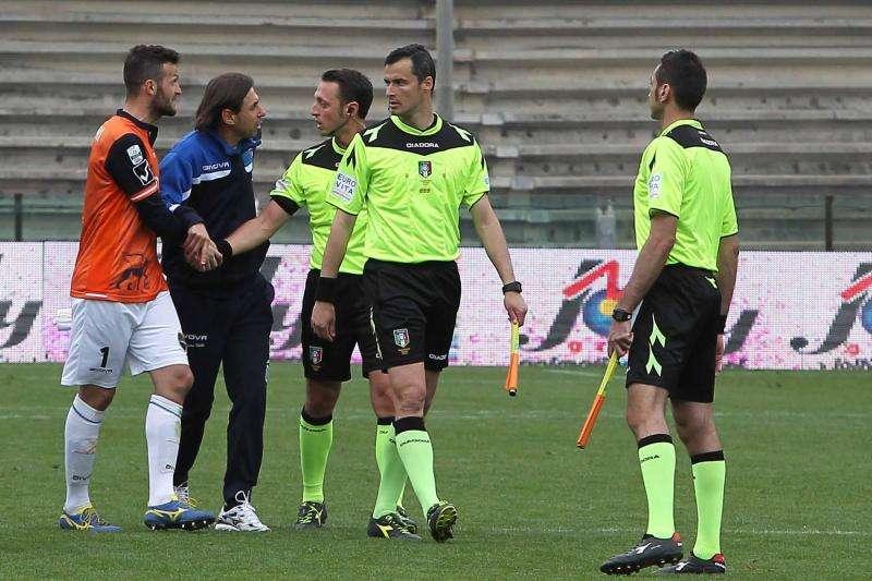La moviola di Novara-Avellino: buon arbitraggio da parte di Abisso 