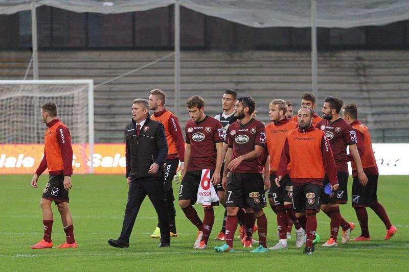 Salernitana, ripresi gli allenamenti in piena emergenza