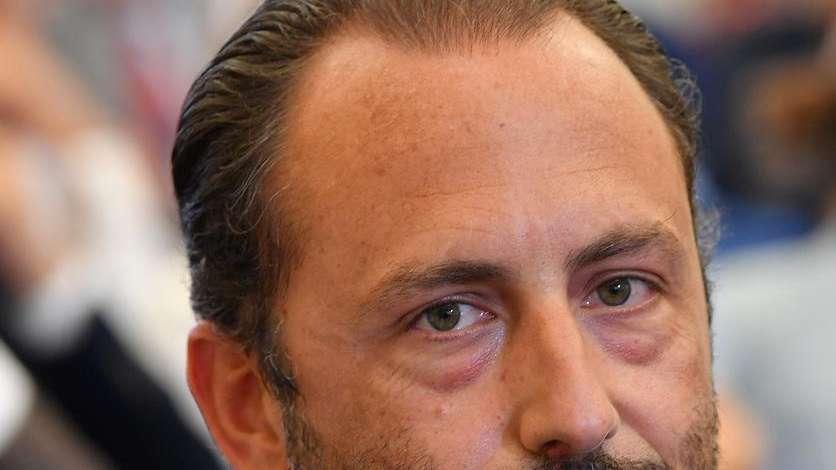 Bari, De Laurentiis: "Battiamo Avellino e Palermo per un Natale più sereno" 