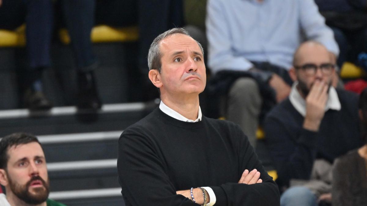 Avellino Basket, Di Carlo: "Si resetta tutto, dobbiamo lavorare sulla continuità"