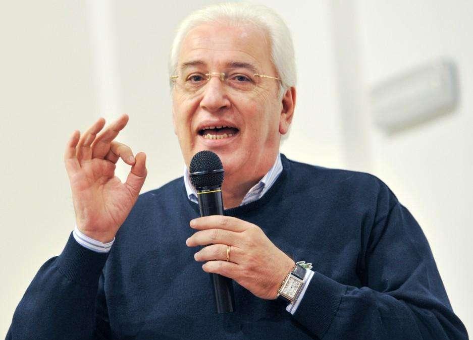 Foti all'attacco: "Se l'Avellino non paga gli 800 mila euro al Comune non potrà giocare al Partenio-Lombardi"