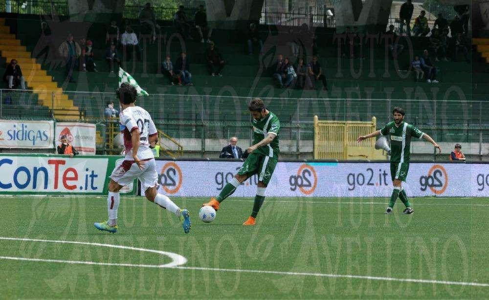 Un buon Avellino per più di un'ora, ma non basta per evitare la sconfitta e la dura contestazione