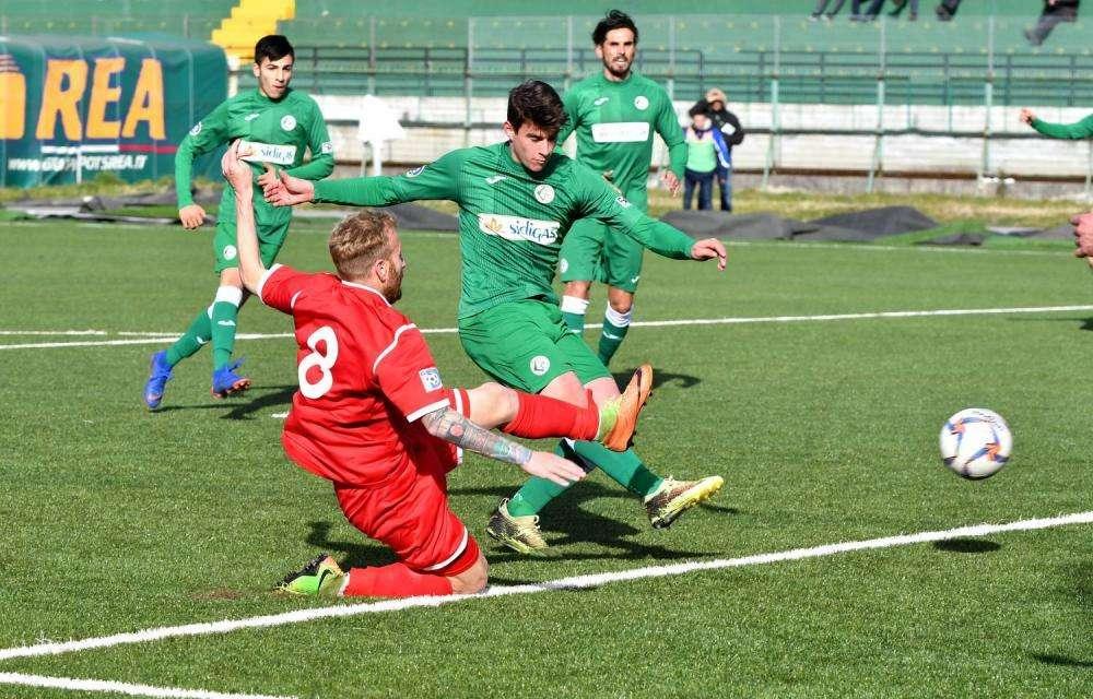 Avellino poco concentrato: Bucaro sospende l'amichevole in famiglia