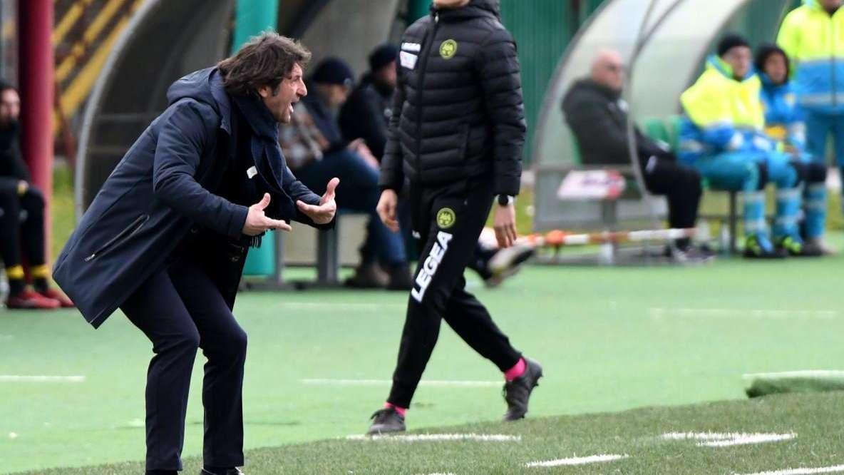 Avellino, l'assenza di Auriletto e i dubbi di Rastelli: Sottini titolare o difesa a 4?
