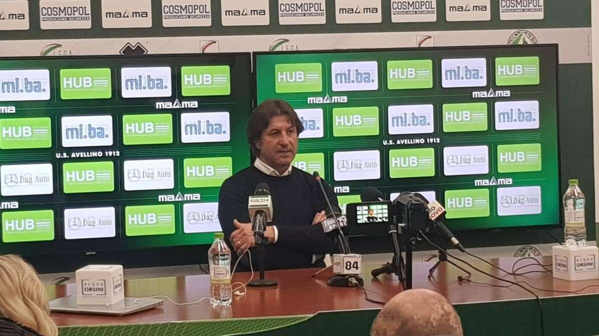 Rastelli: "I ragazzi hanno meritato questa vittoria, hanno dimostrato quanto ci tengono a questa maglia". Su Aya, Kanoute e il mercato...
