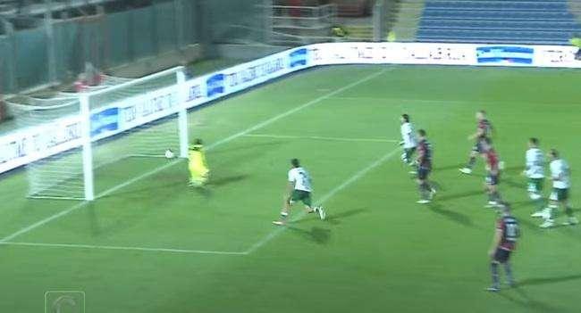 VIDEO - Crotone-Avellino 0-4, rivivi gli highlights del match dello Scida