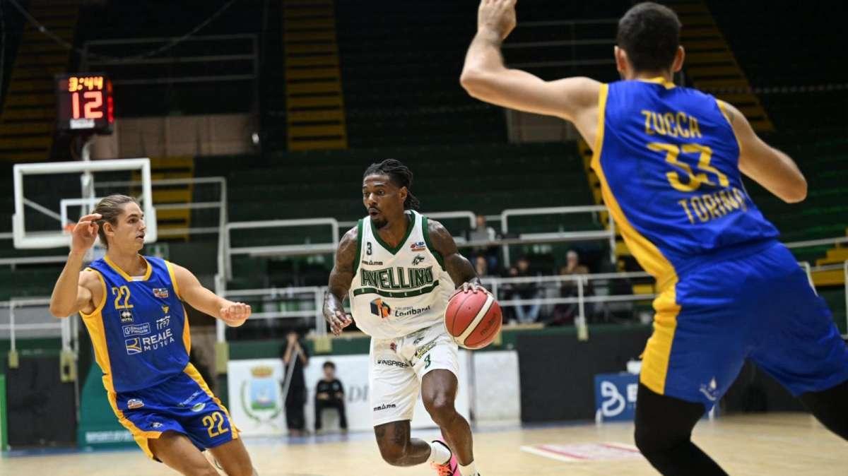Il Gruppo Lombardi Avellino Basket dilaga: battuta Torino 83-54