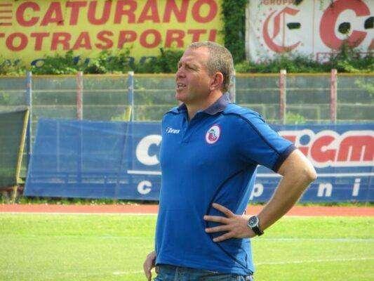Franco Fabiano (all. Turris): "Dell'Avellino temo Braglia. Peccato un derby senza tifosi"