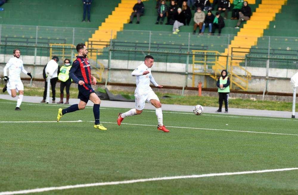 Latte Dolce-Avellino 1-0, le pagelle: De Vena anonimo, Ciotola e Alfageme danno la scossa