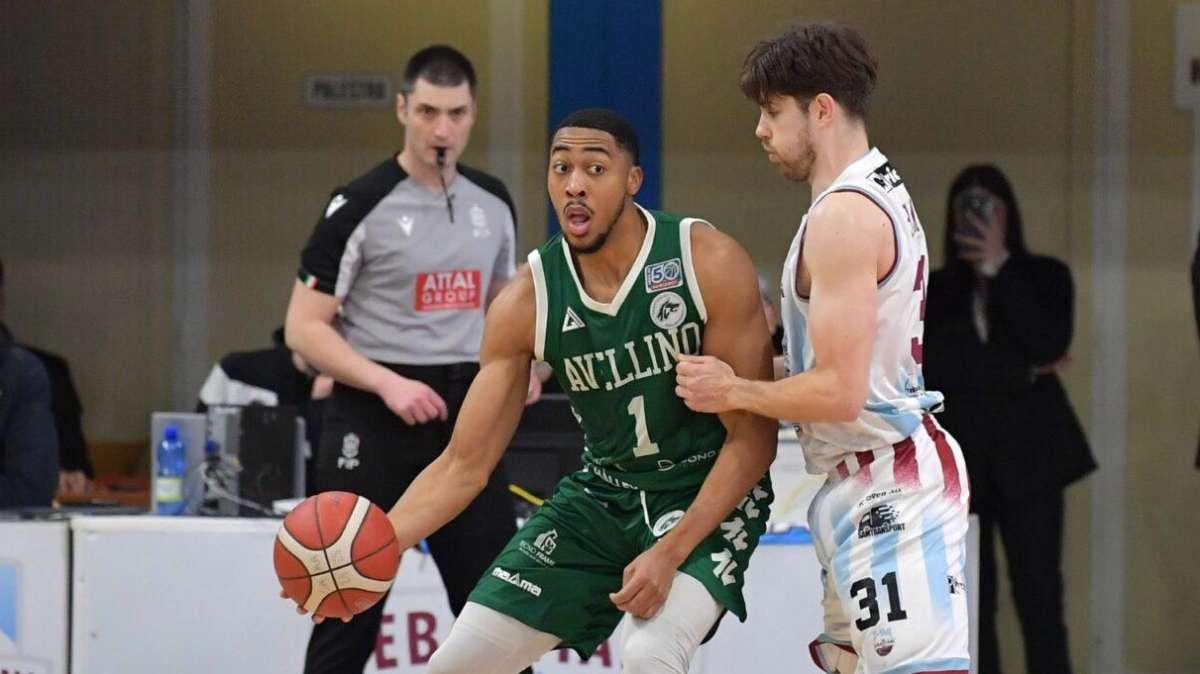 Avellino Basket non molla mai, battuta Rieti all'overtime 