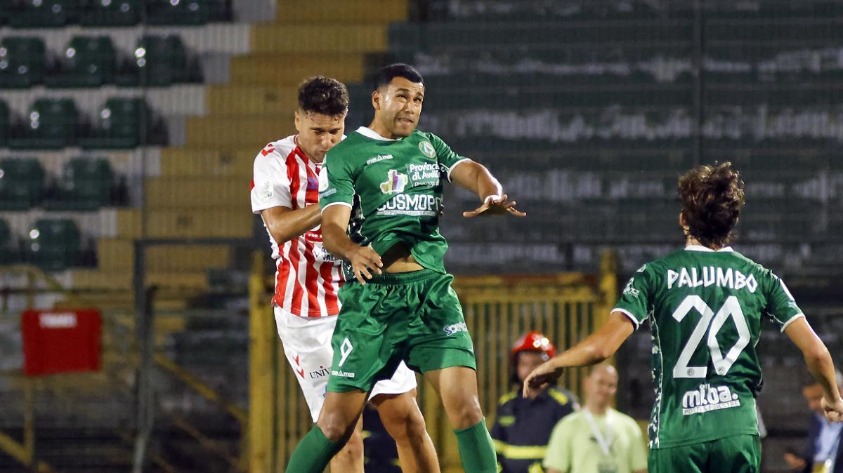 FISCHIO FINALE - L'Avellino rallenta il Palermo, terzo risultato utile di fila