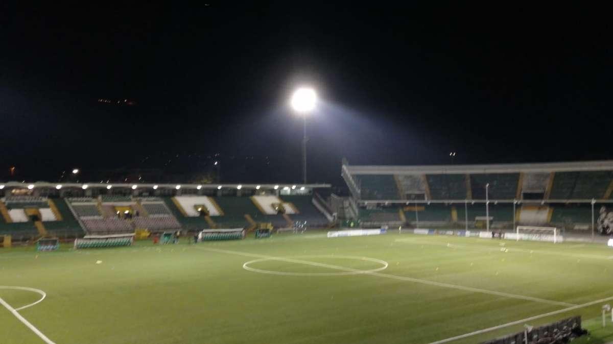 Forte è insuperabile, l'Avellino lo ringrazia: 0-0 con la Juve Stabia