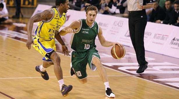 De Nicolao si libera dalla Cimberio Varese