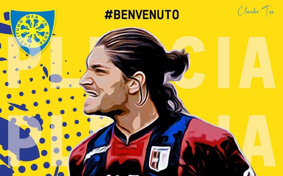 Plescia: "Carrarese ho fame di gol, sono un attaccante che usa il fisico e attacca gli spazi"